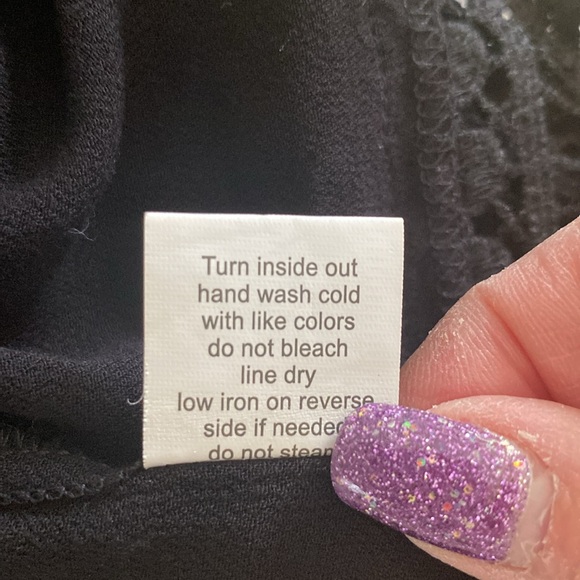 NY collection woman’s black 💯rayon lightweight cardigan with lace trim size L - Picture 9 of 12